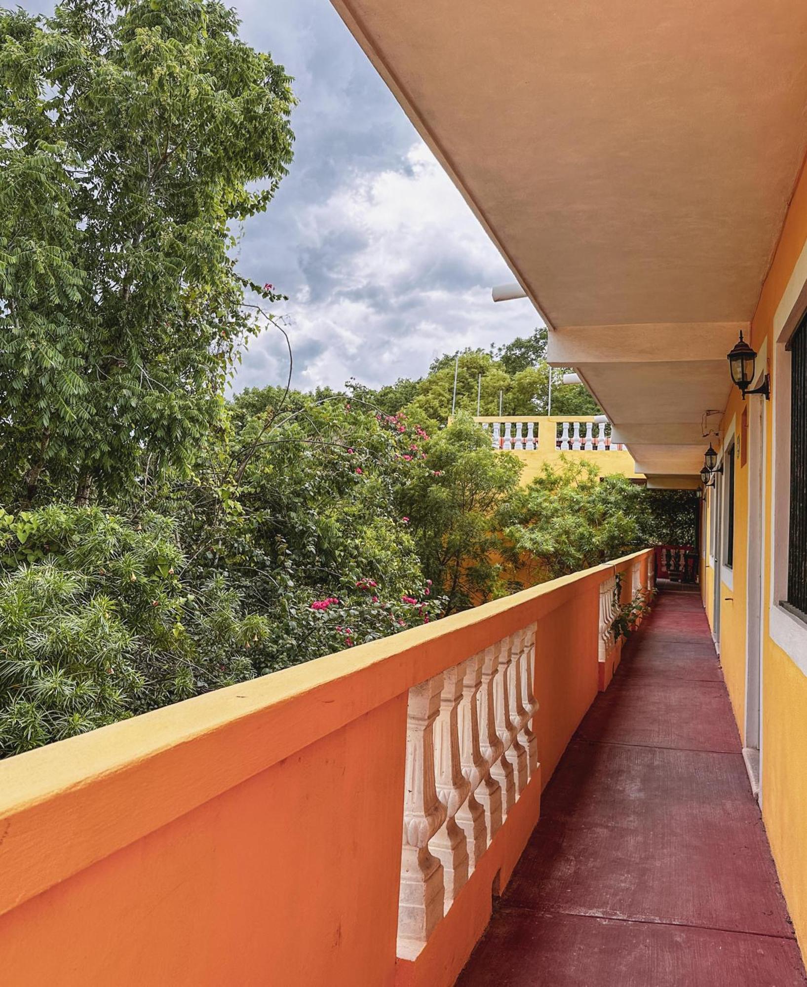 Casa Daniels Guesthouse バリャドリッド エクステリア 写真
